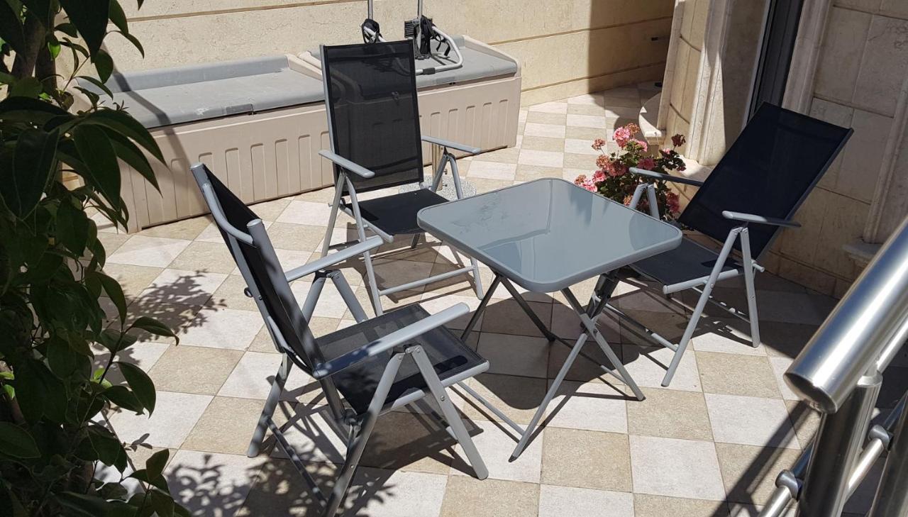 Renovated Lovely Apartment Near Airport & Sea Porto Rafti Ngoại thất bức ảnh