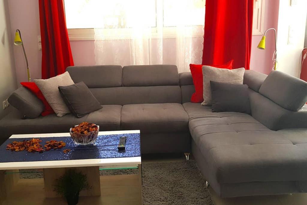Renovated Lovely Apartment Near Airport & Sea Porto Rafti Ngoại thất bức ảnh