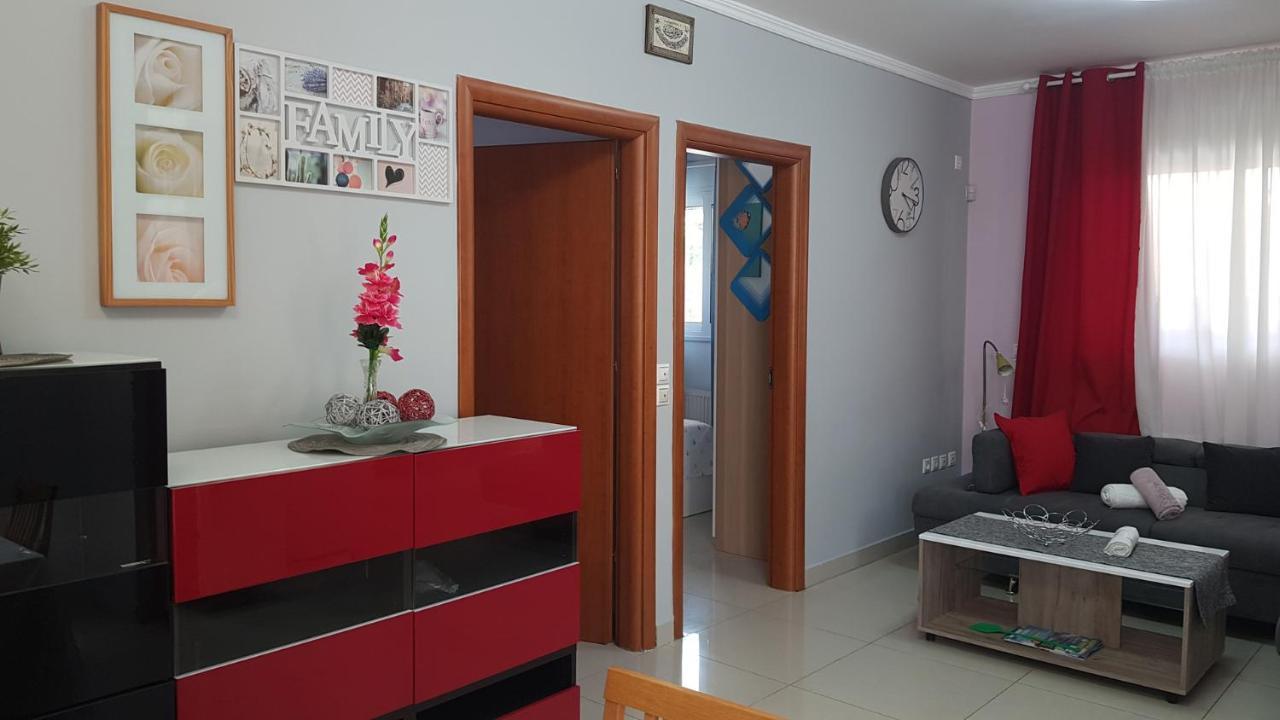 Renovated Lovely Apartment Near Airport & Sea Porto Rafti Ngoại thất bức ảnh