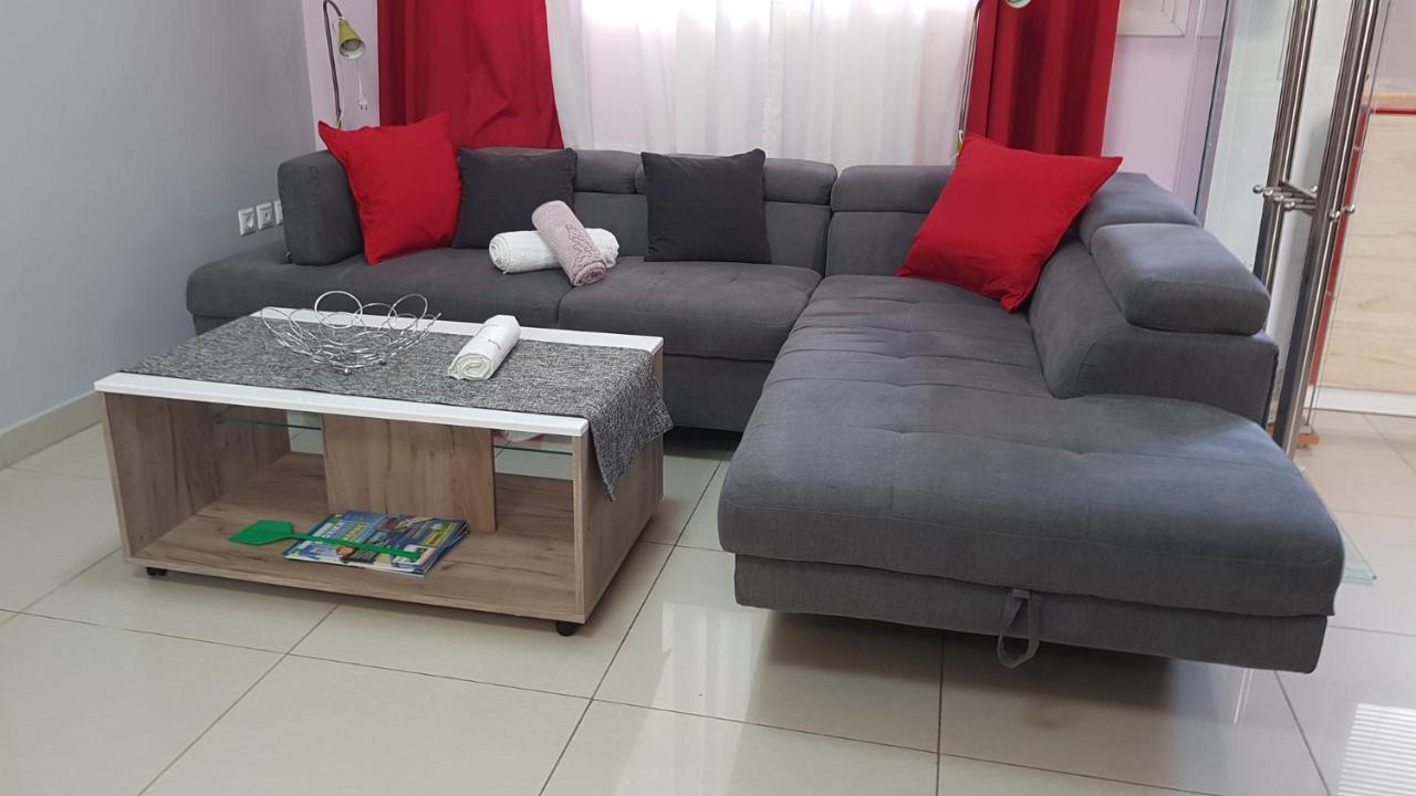 Renovated Lovely Apartment Near Airport & Sea Porto Rafti Ngoại thất bức ảnh