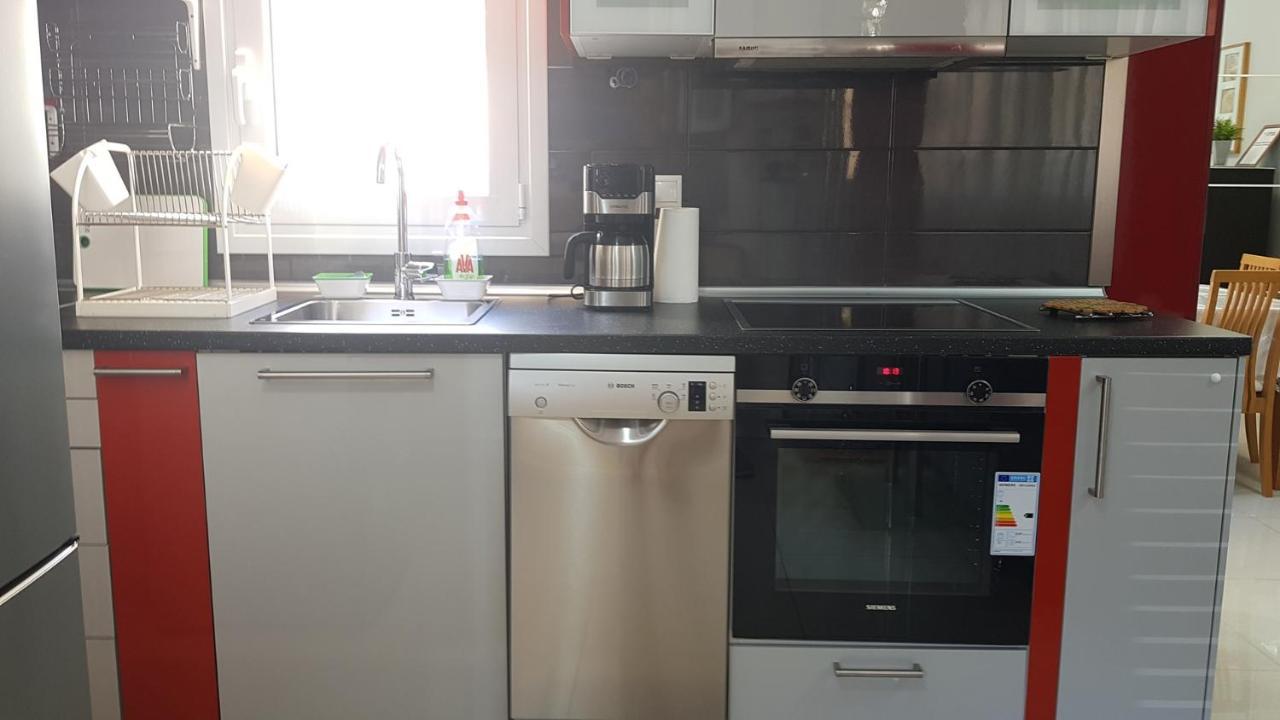 Renovated Lovely Apartment Near Airport & Sea Porto Rafti Ngoại thất bức ảnh
