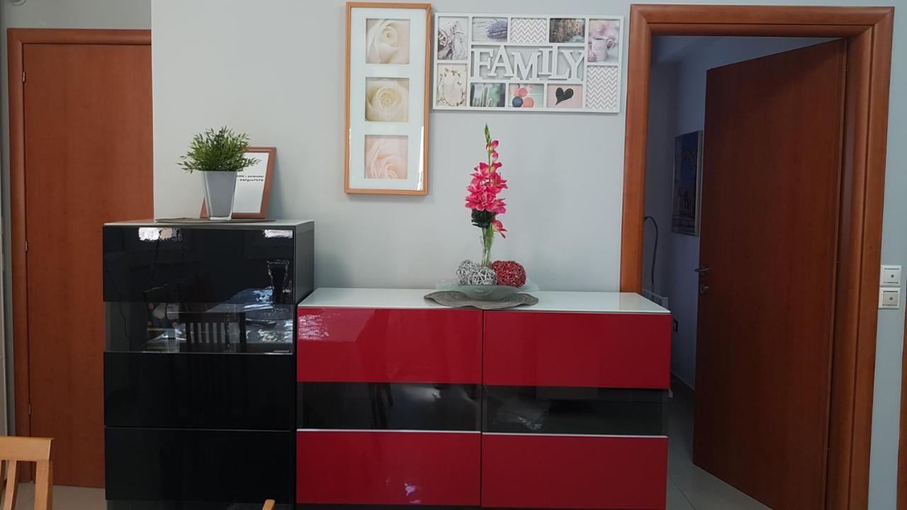 Renovated Lovely Apartment Near Airport & Sea Porto Rafti Ngoại thất bức ảnh